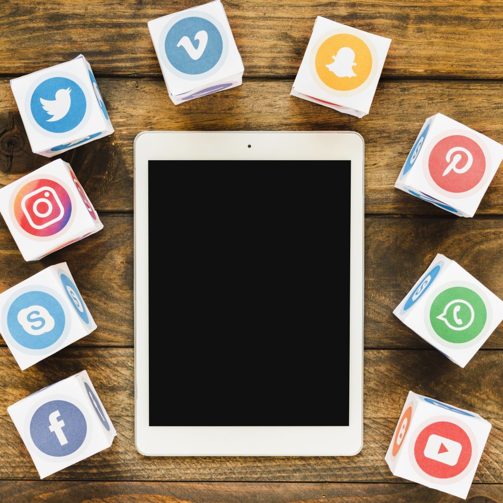 How to Build a Brand Using Social Media in 2025 (Full Guide)