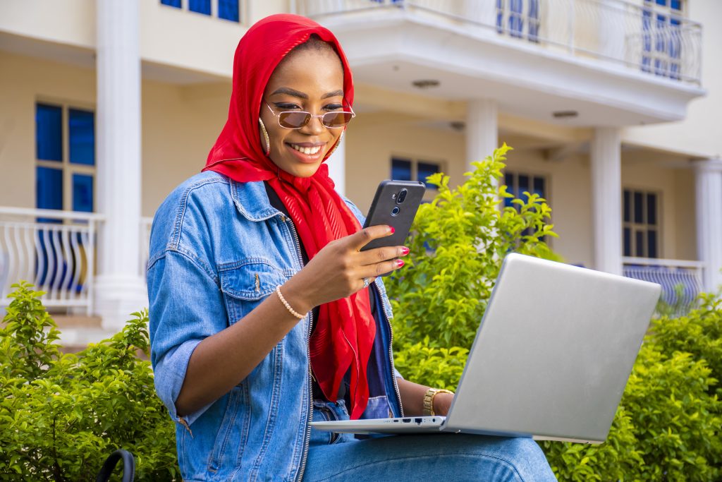How to Use AI Side Hustles to Make Money Online in Nigeria