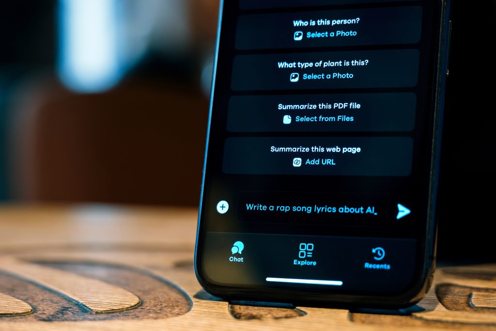 How to Use AI Chatbots to Create Content Automatically