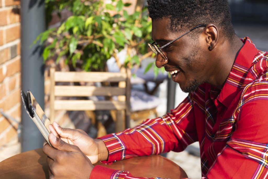 Top AI Affiliate Programs for Nigerians in 2025