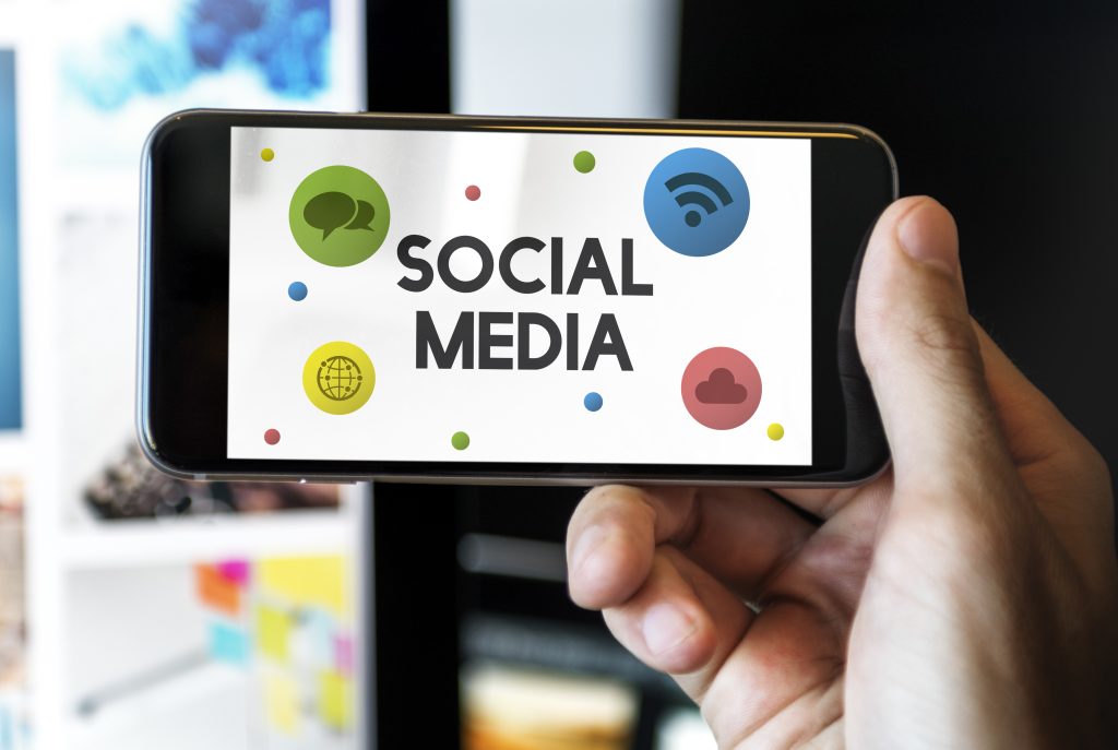 Best AI Tools to Boost Social Media Engagement and Earn in 2025
