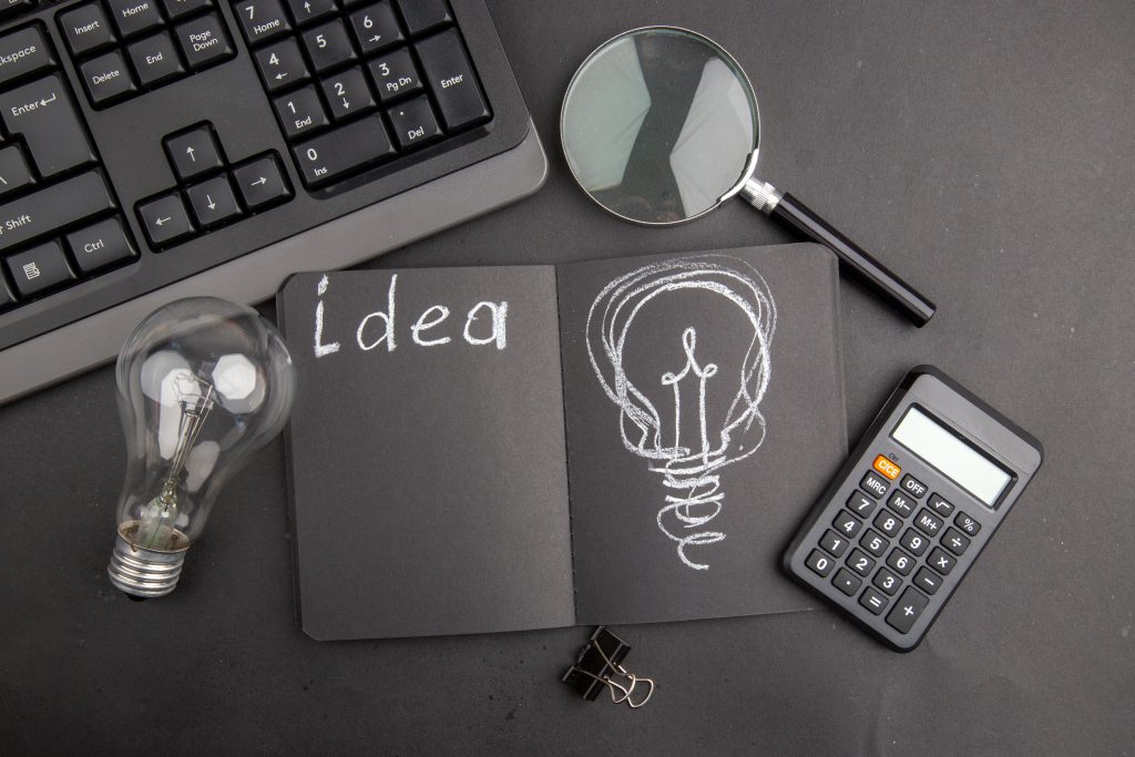 How to use AI to generate business ideas that make money